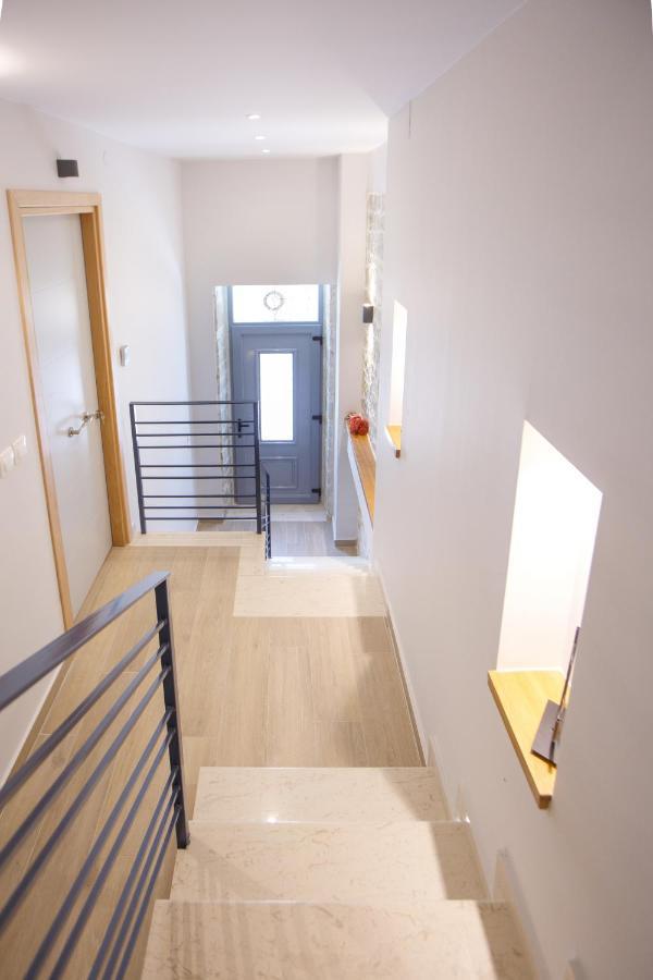 Οniro Comfort Living Ioannina Bagian luar foto