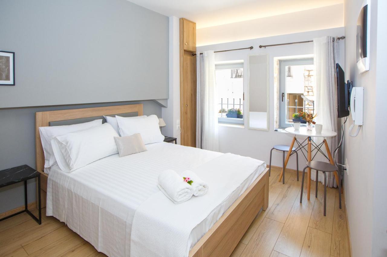 Οniro Comfort Living Ioannina Bagian luar foto